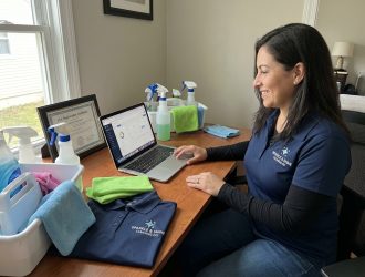 How to Start a Cleaning Business from Scratch and Make It Profitable